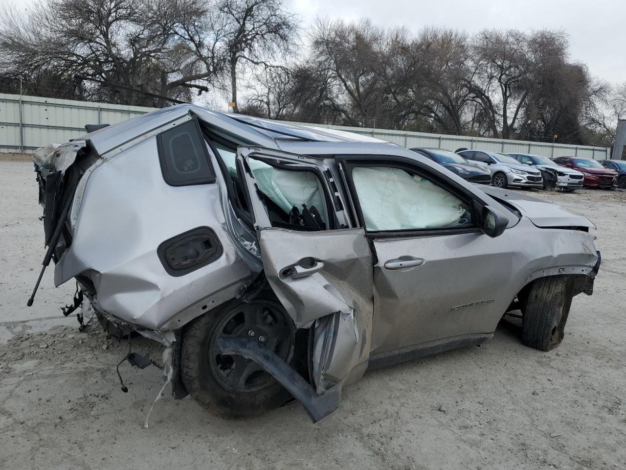 2018 Jeep Compass VIN 3C4NJCAB0JT369014 Copart auction photo, all over damage thumbnail 3