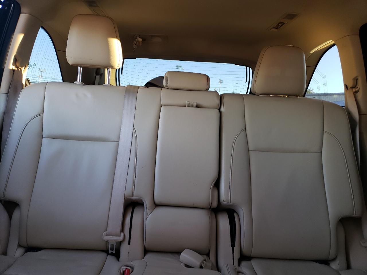 2017 Toyota Highlander VIN 5TDJZRFH3HS389706 Copart auction photo, all over / minor dent/scratches damage thumbnail 10