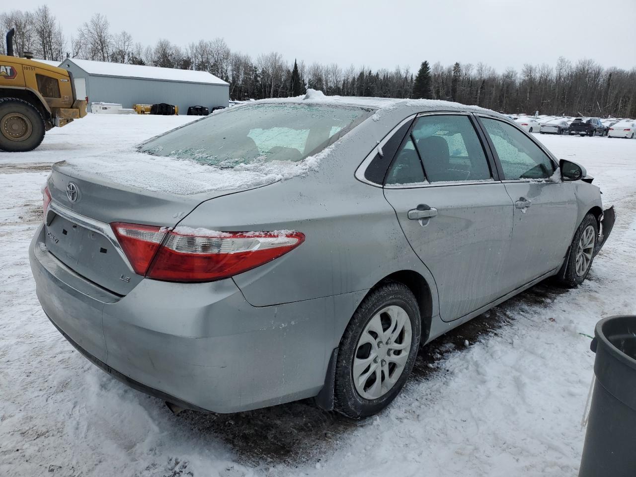 2015 Toyota Camry VIN 4T1BF1FK2FU070893 Copart auction photo, front end damage thumbnail 3
