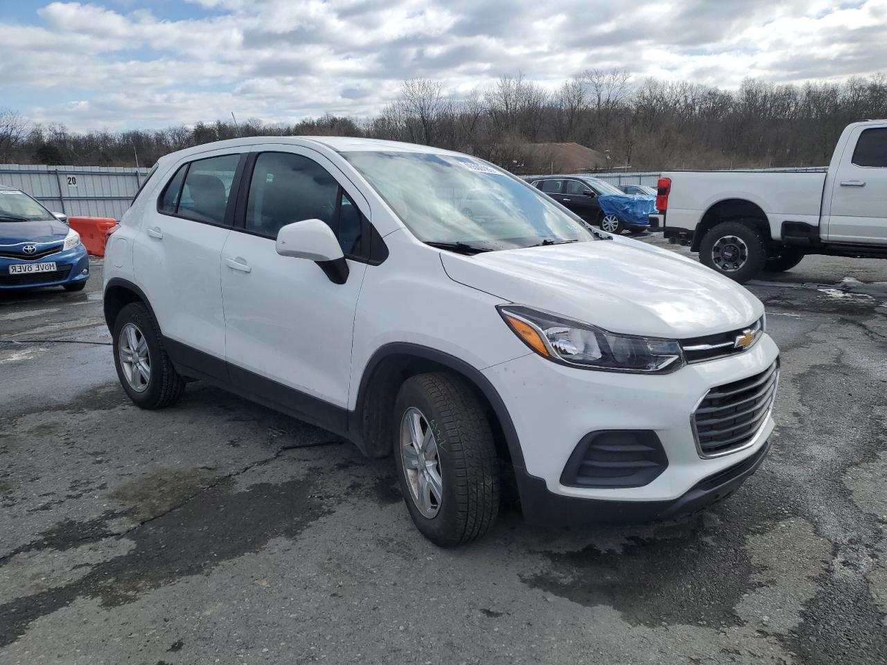 2018 Chevrolet Trax VIN KL7CJNSB6JB578211 Copart auction photo, side damage thumbnail 4