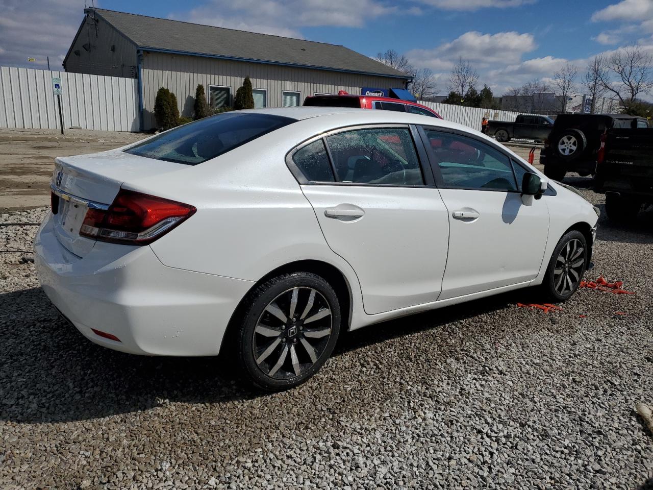 2015 Honda Civic VIN 19XFB2F90FE105515 Copart auction photo, front end damage thumbnail 3