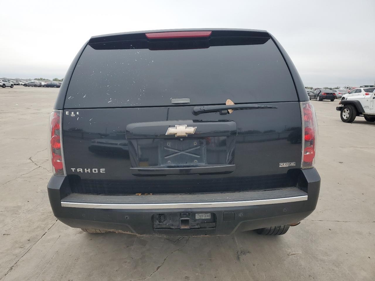 2009 Chevrolet Tahoe VIN 1GNFK23079R297313 Copart auction photo, front end / mechanical damage thumbnail 6
