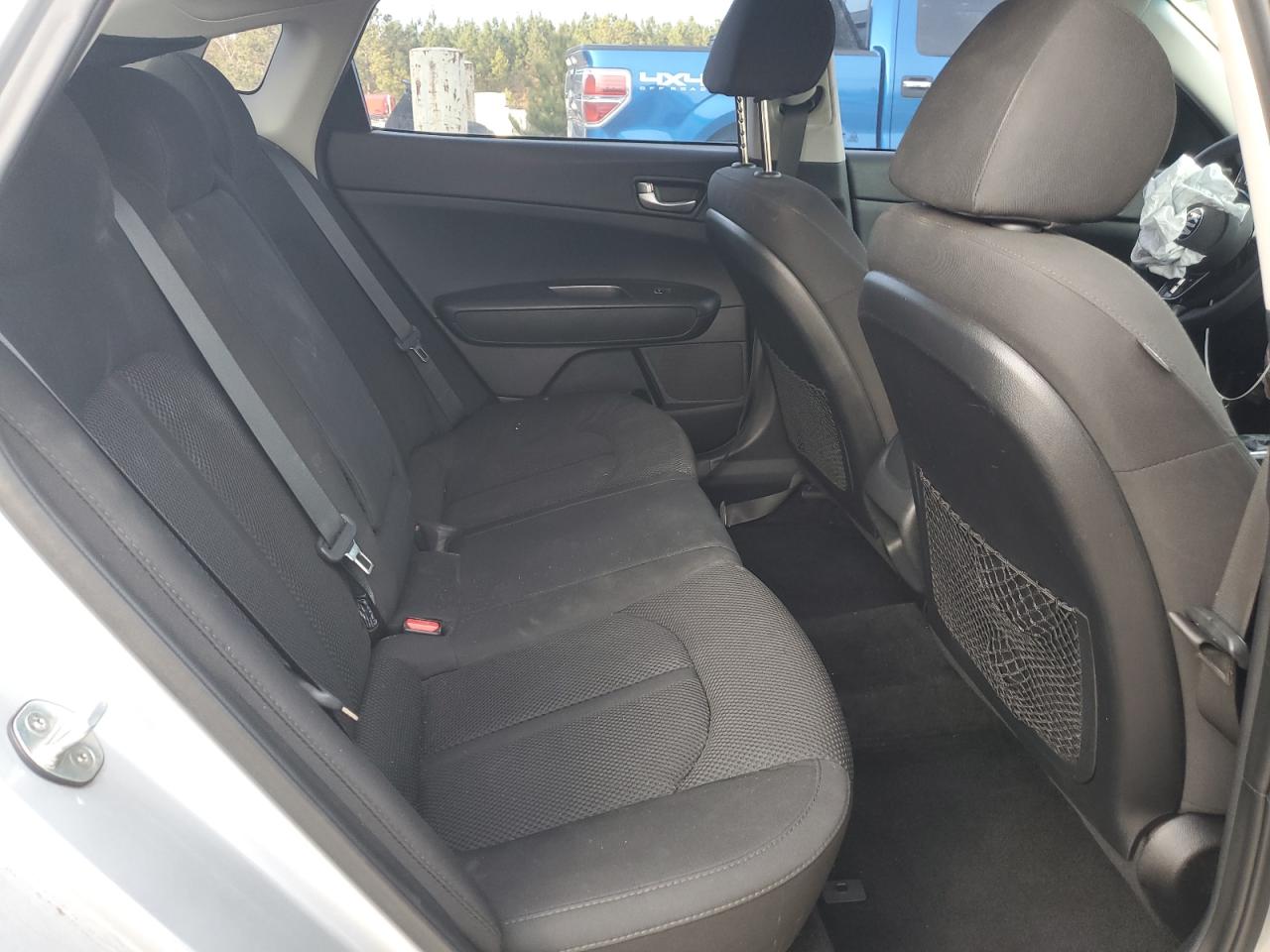 2019 KIA Optima VIN 5XXGT4L30KG327406 Copart auction photo, front end damage thumbnail 10