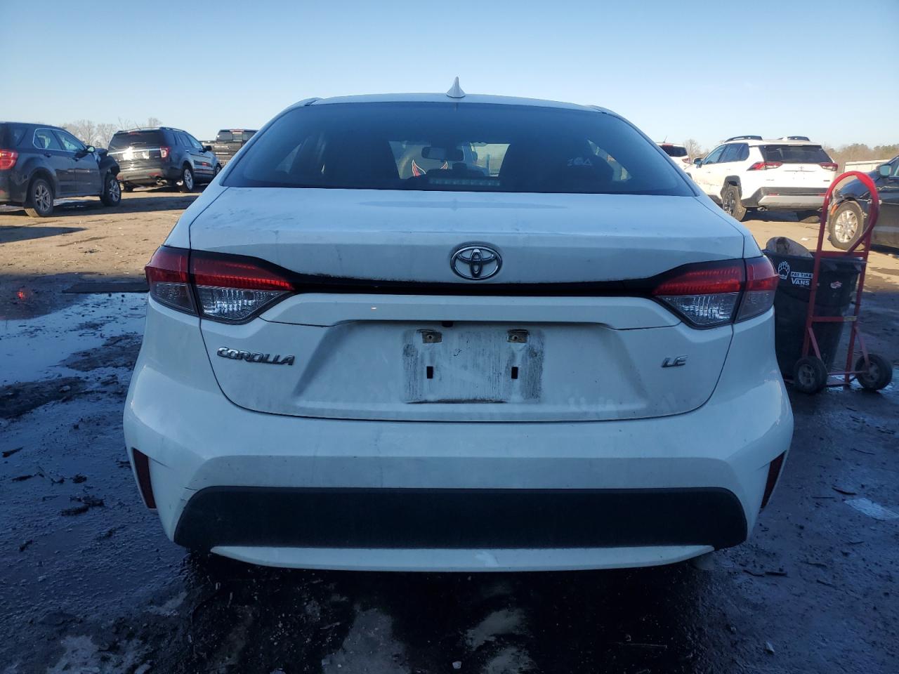 2020 Toyota Corolla VIN JTDEPRAE7LJ021071 Copart auction photo, front end / minor dent/scratches damage thumbnail 6