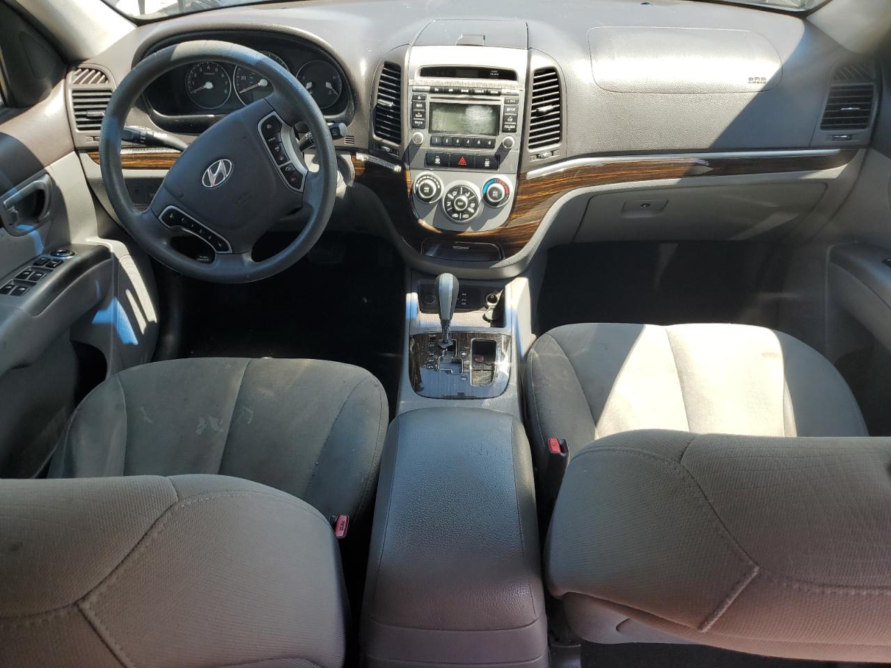 2012 Hyundai Santa Fe VIN 5XYZG3AB7CG120073 Copart auction photo, front end damage thumbnail 8