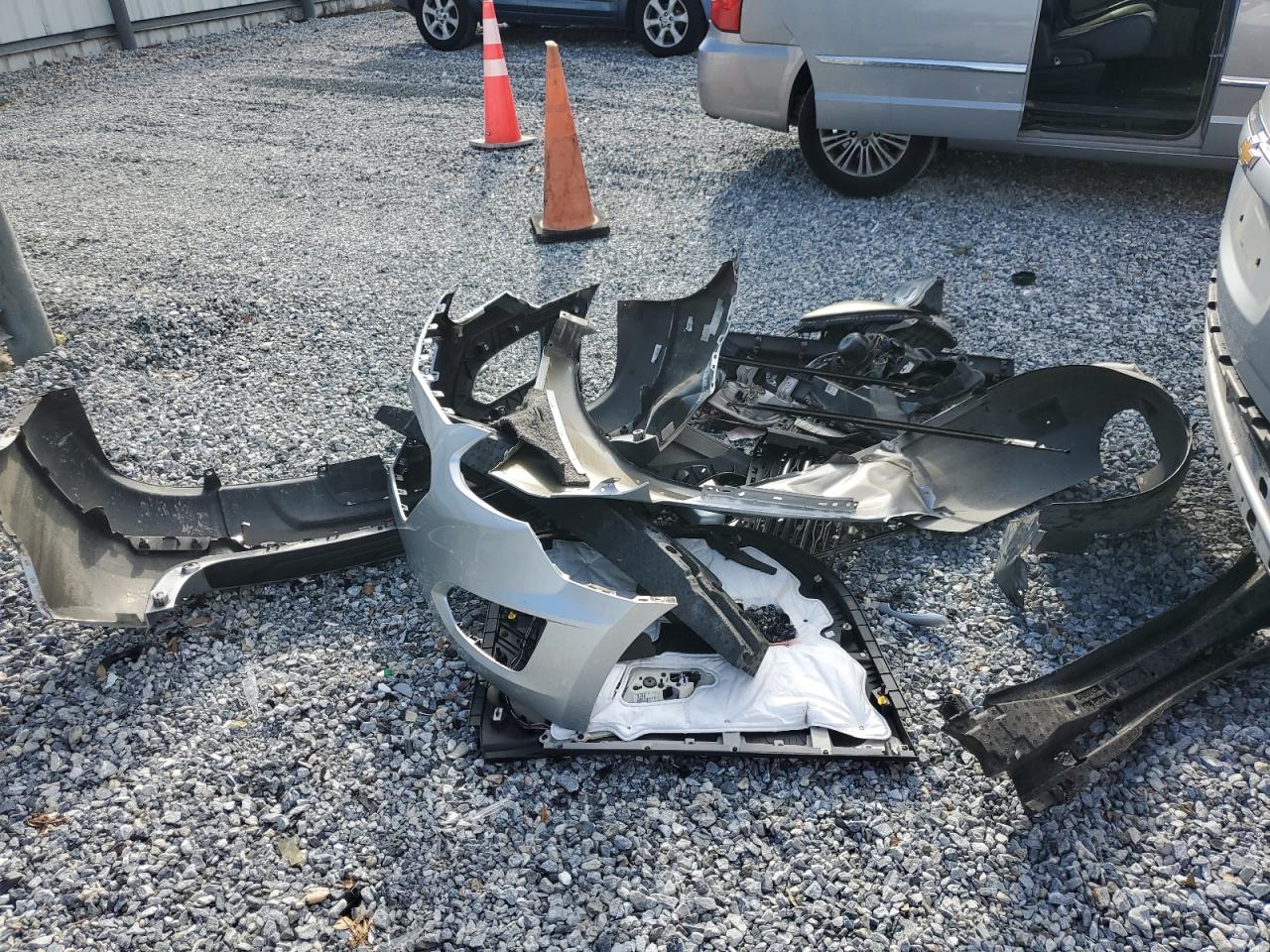 2017 Chevrolet Equinox VIN 2GNFLFEK9H6276931 Copart auction photo, front end / rear end damage thumbnail 13