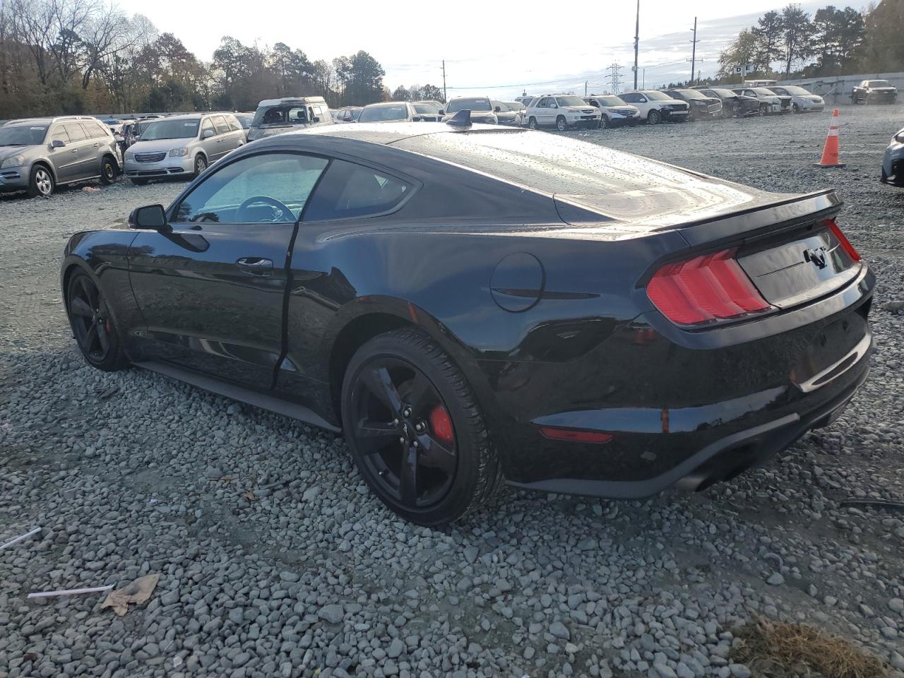 2022 Ford Mustang VIN 1FA6P8TH9N5118215 Copart auction photo, side / front end damage thumbnail 2