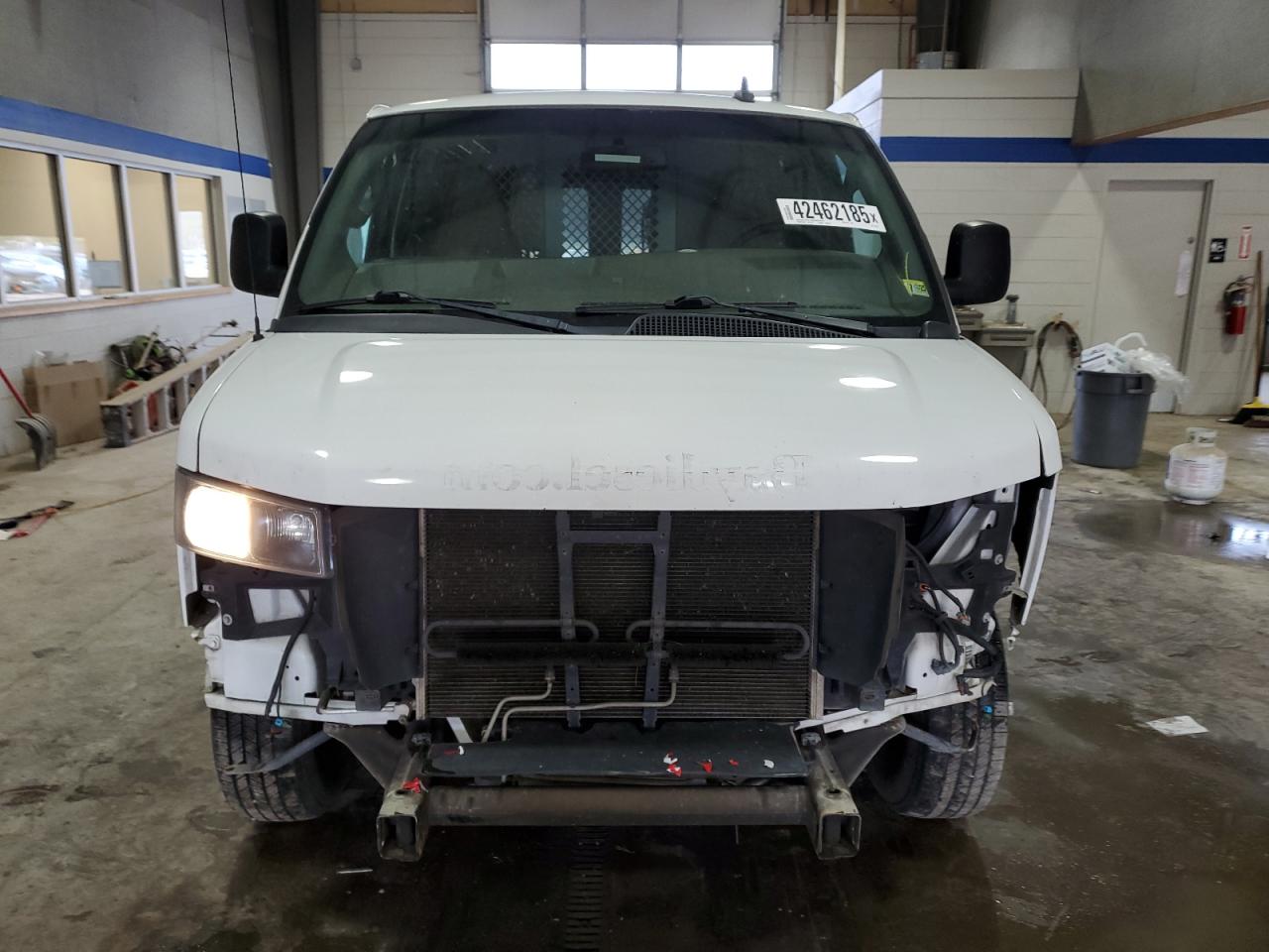 2018 GMC Savana VIN 1GTZ7GFG5J1332592 Copart auction photo, front end damage thumbnail 5