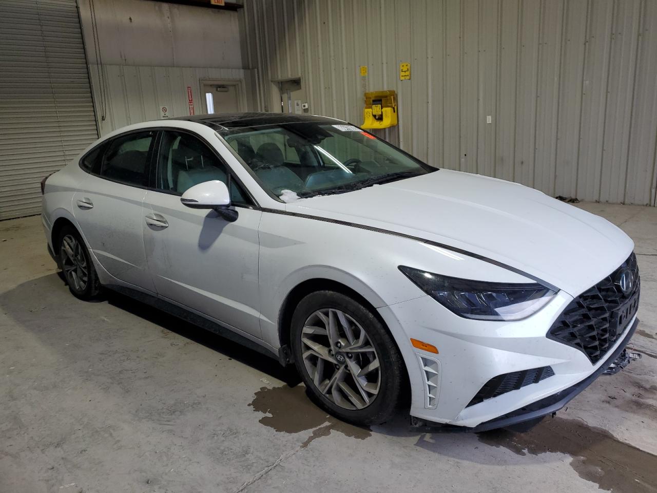 2021 Hyundai Sonata VIN 5NPEF4JA5MH086417 Copart auction photo, all over damage thumbnail 4