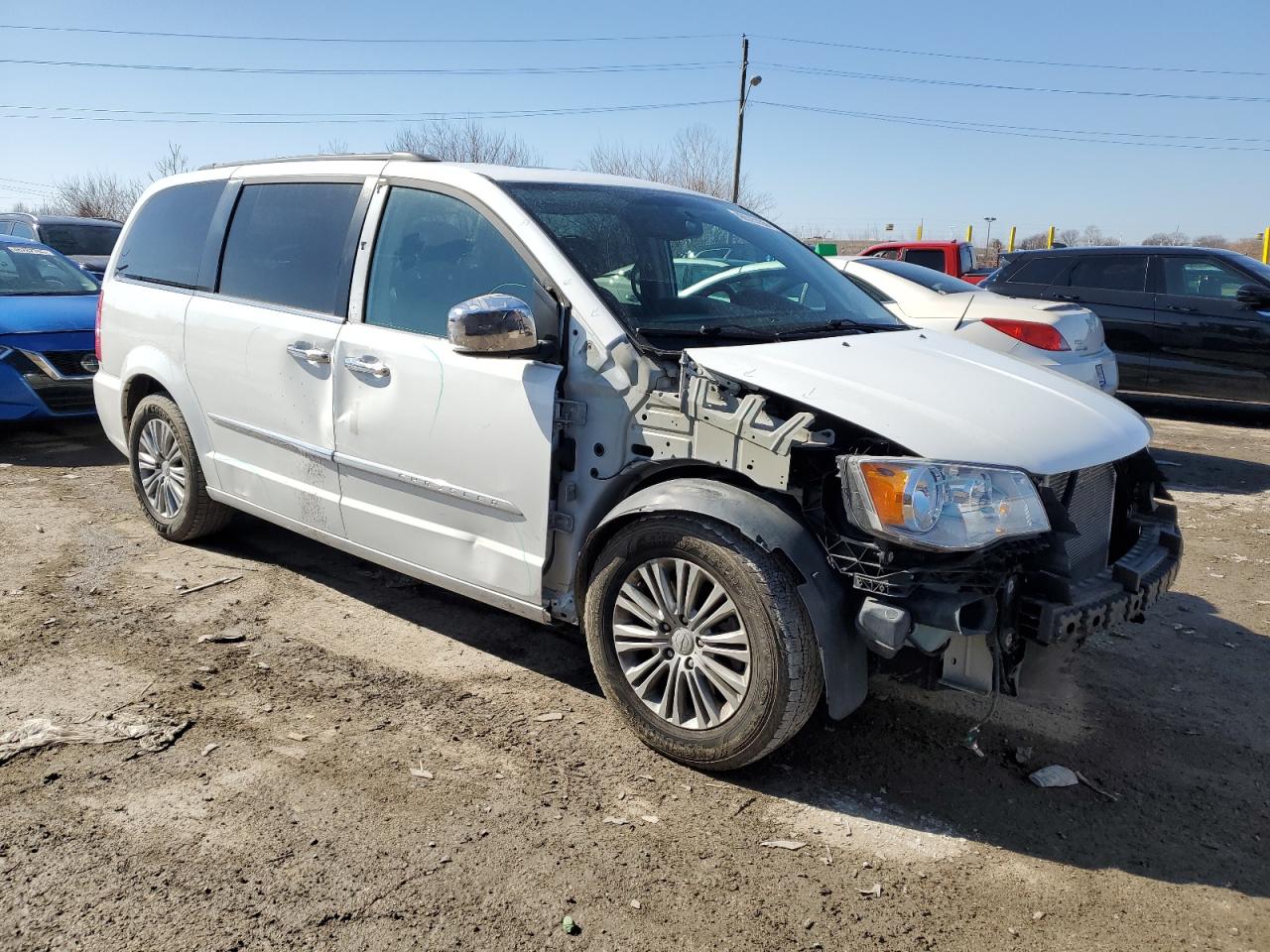 2016 Chrysler Town & Country VIN 2C4RC1CGXGR191701 Copart auction photo, front end / mechanical damage thumbnail 4