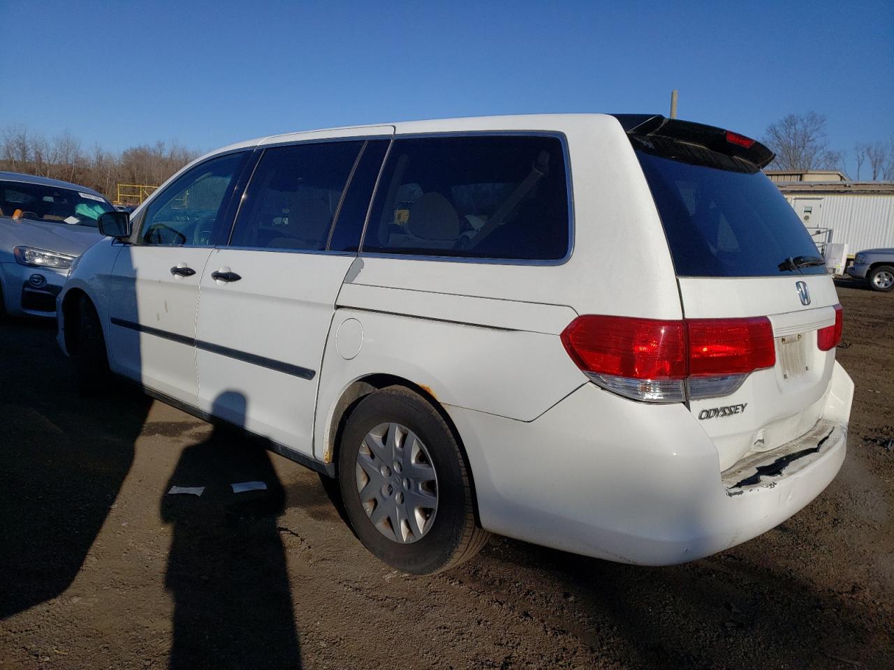 2008 Honda Odyssey VIN 5FNRL38298B064296 Copart auction photo, rear end / minor dent/scratches damage thumbnail 2