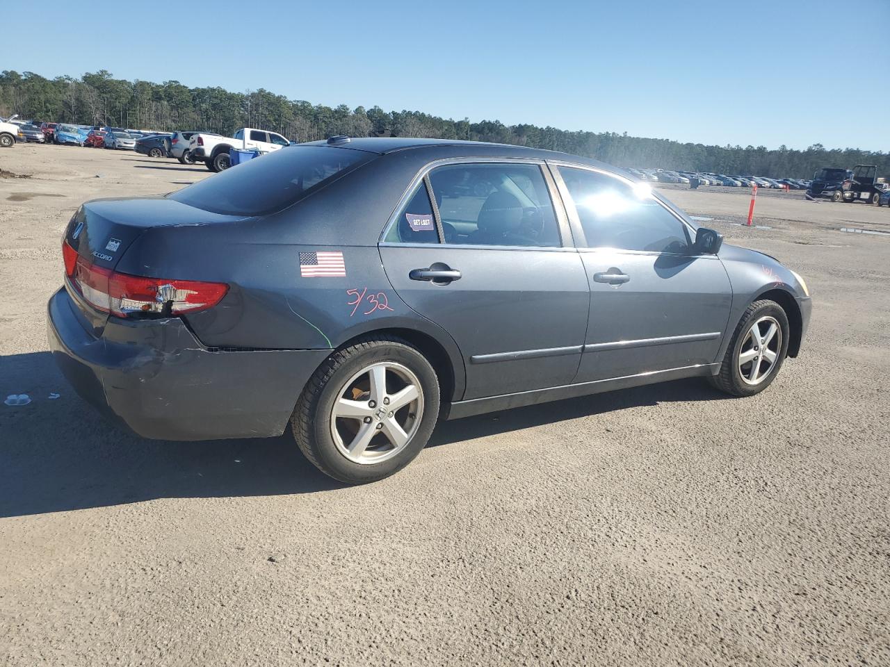 2004 Honda Accord VIN 1HGCM56824A136238 Copart auction photo, rear end damage thumbnail 3