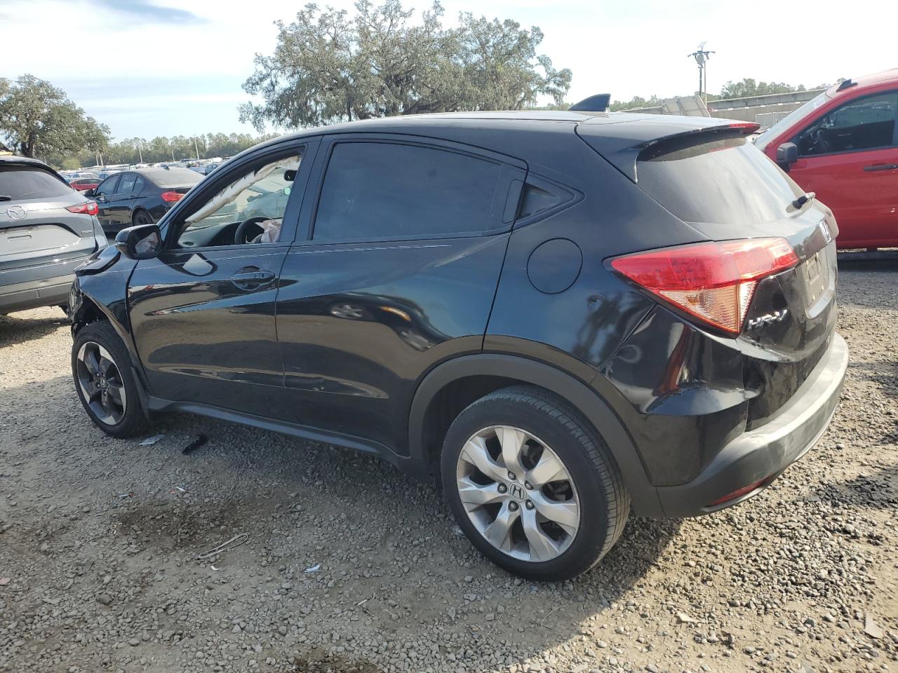 2018 Honda HR-V VIN 3CZRU5H51JG702120 Copart auction photo, front end damage thumbnail 2