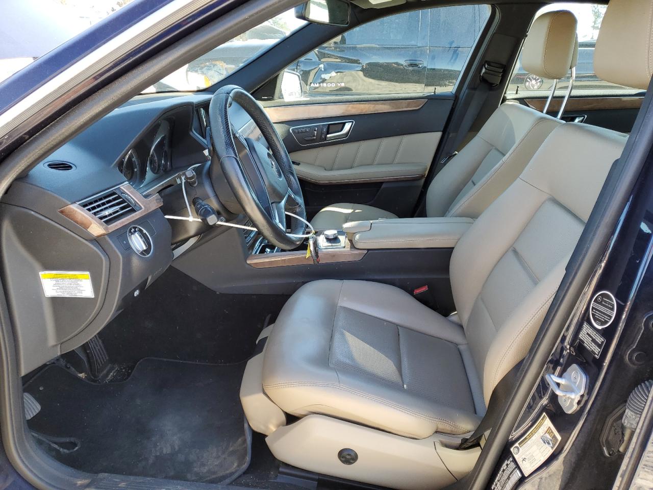 2012 Mercedes-Benz E-klasse VIN WDDHF8JBXCA646554 Copart auction photo, front end damage thumbnail 7