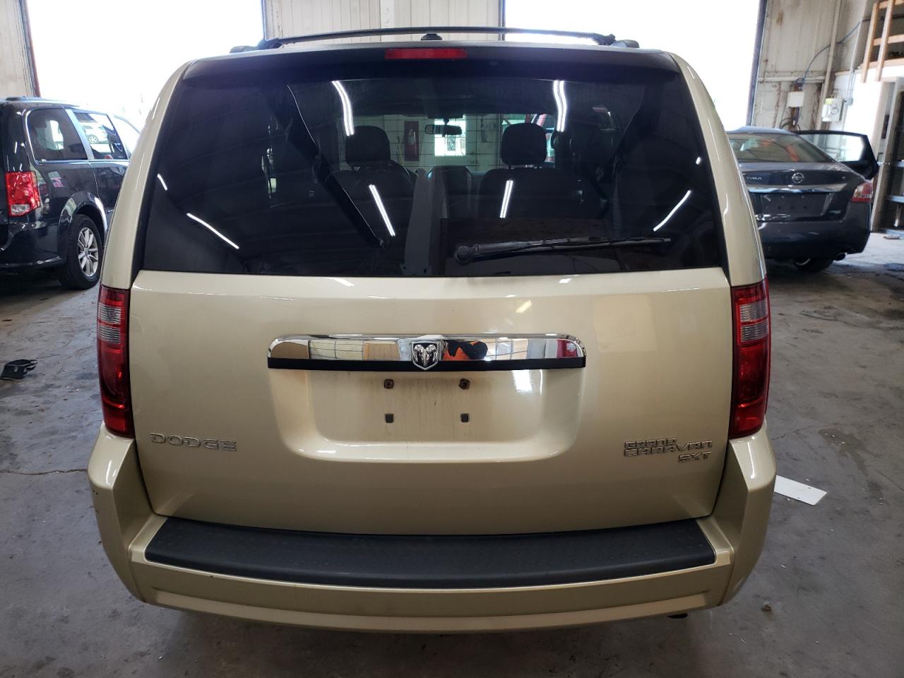 2010 Dodge Caravan VIN 2D4RN5D19AR446585 Copart auction photo, front end damage thumbnail 6