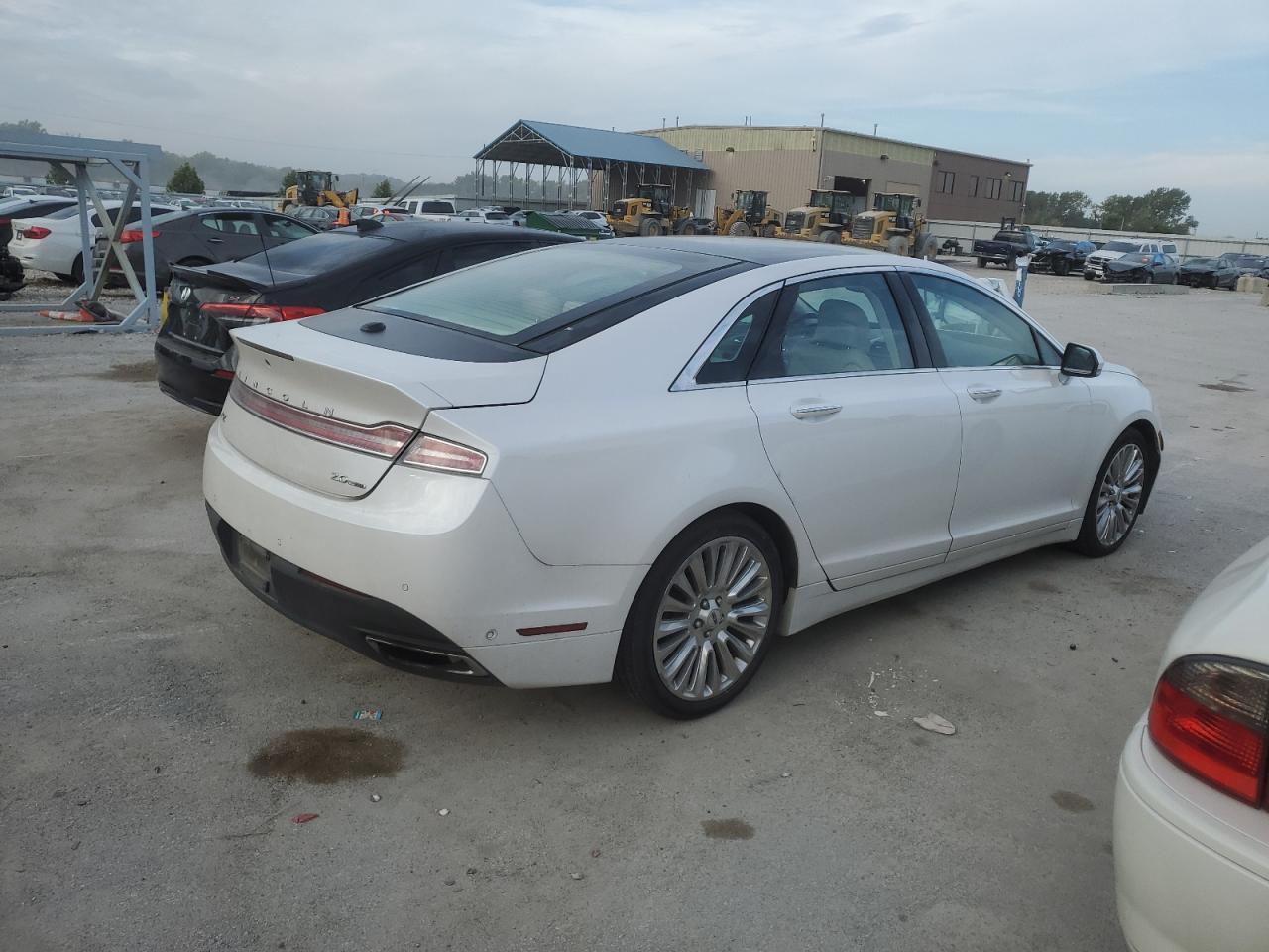 2013 Lincoln MKZ VIN 3LN6L2G99DR804347 Copart auction photo, side damage thumbnail 3