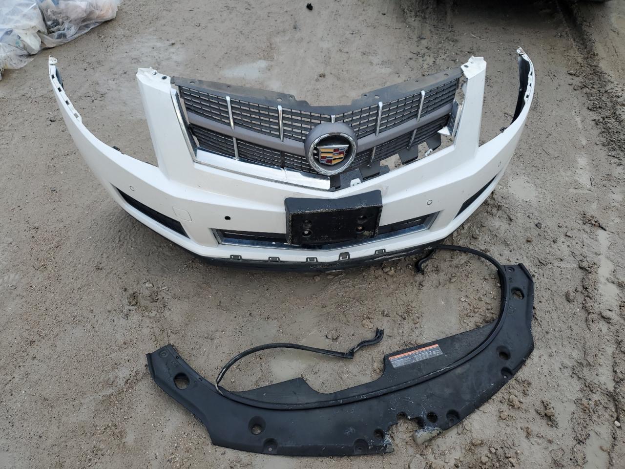 2012 Cadillac SRX VIN 3GYFNAE3XCS544405 Copart auction photo, front end damage thumbnail 13
