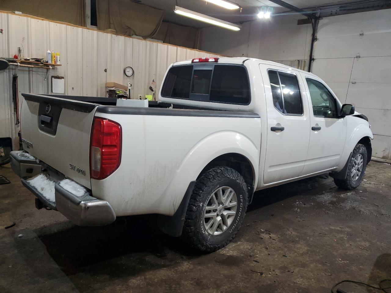 2015 Nissan Navara (Frontier) VIN 1N6AD0EVXFN728432 Copart auction photo, front end / minor dent/scratches damage thumbnail 3
