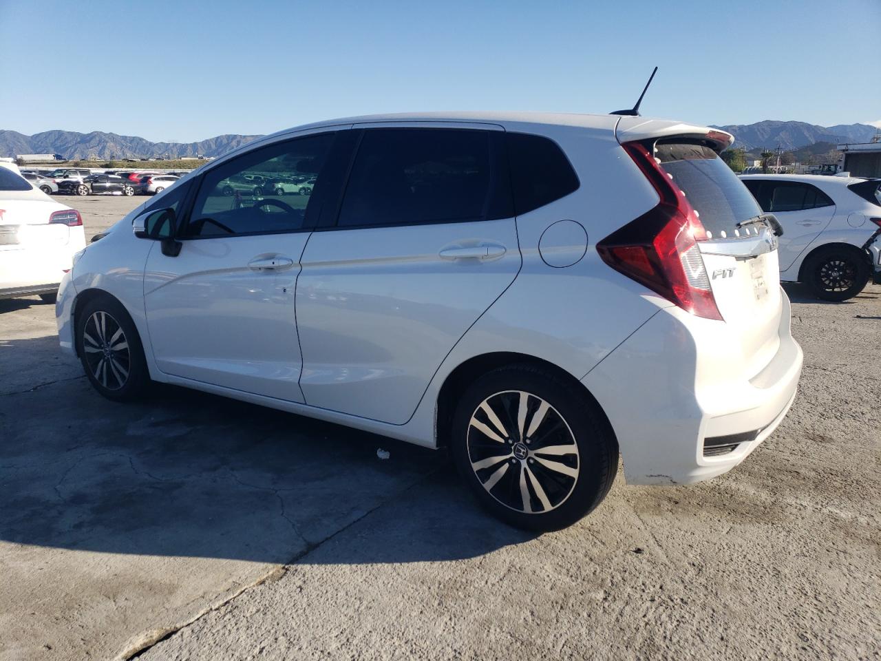 2019 Honda Fit VIN 3HGGK5H83KM737663 Copart auction photo, front end damage thumbnail 2