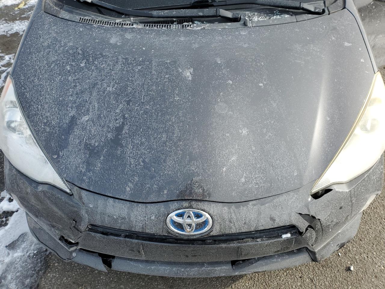 2013 Toyota Prius VIN JTDKDTB31D1530094 Copart auction photo, front end / minor dent/scratches damage thumbnail 13