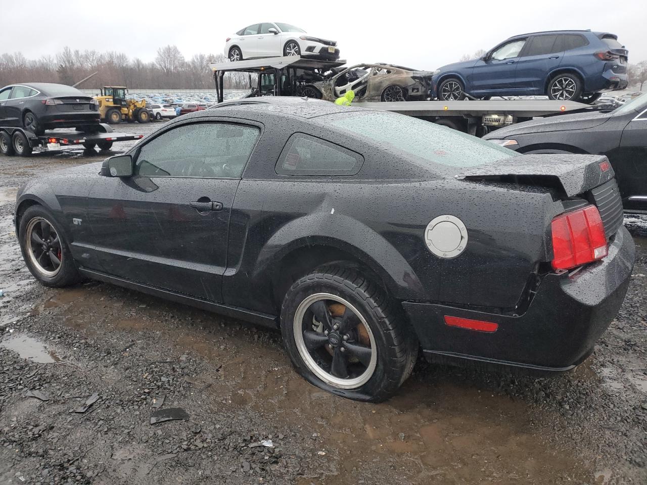 2006 Ford Mustang VIN 1ZVFT82H765254266 Copart auction photo, side / rear end damage thumbnail 2