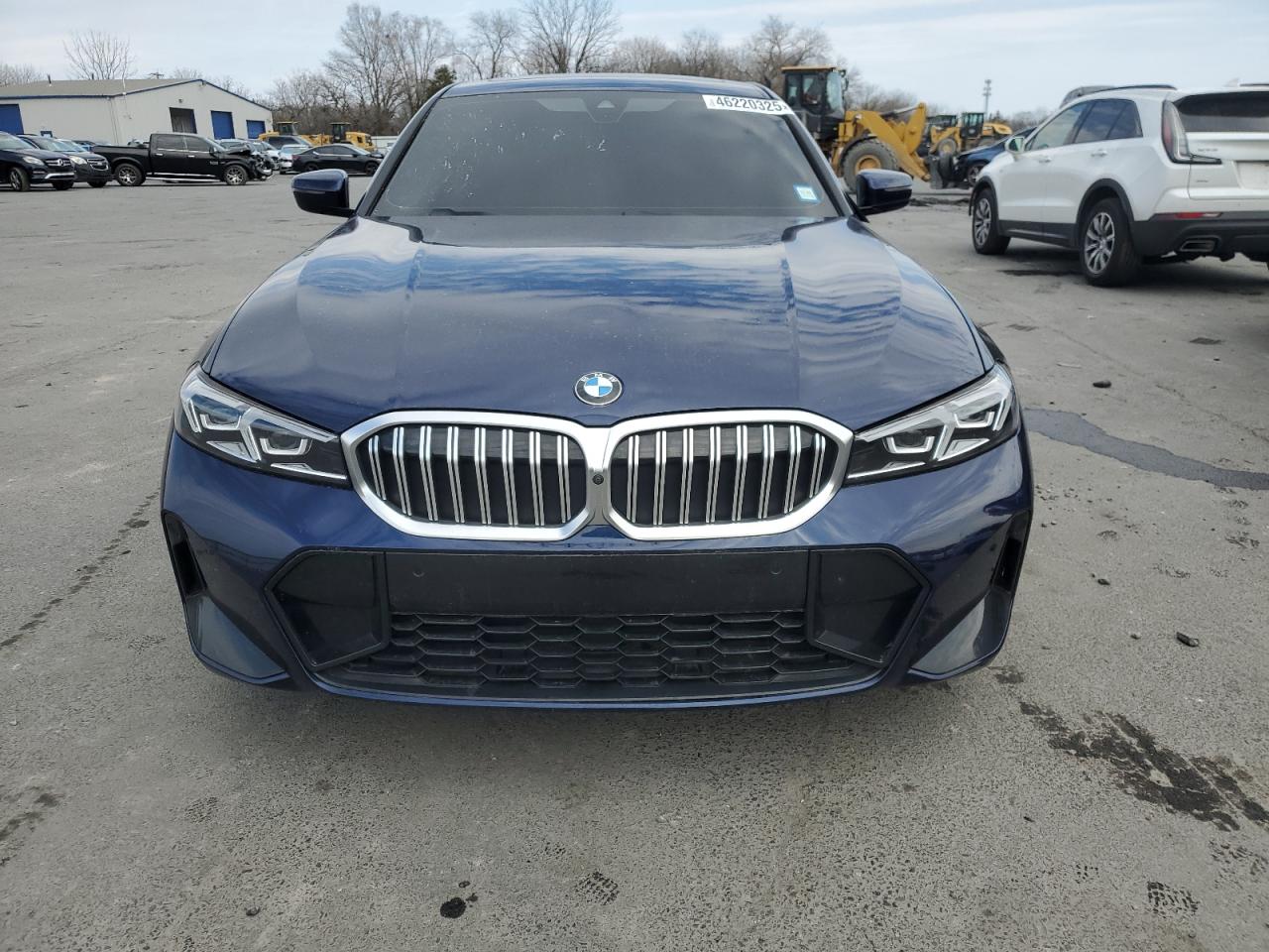 2023 BMW 3er VIN 3MW89FF08P8D56583 Copart auction photo, minor dent/scratches damage thumbnail 5