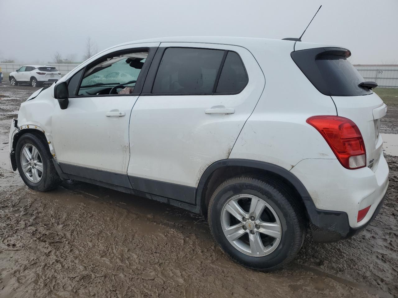 2020 Chevrolet Trax VIN KL7CJKSB8LB022242 Copart auction photo, front end / minor dent/scratches damage thumbnail 2