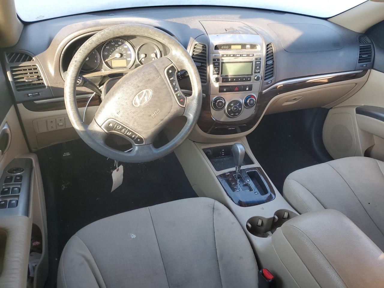 2011 Hyundai Santa Fe VIN 5XYZGDAB8BG069221 Copart auction photo, front end / minor dent/scratches damage thumbnail 8