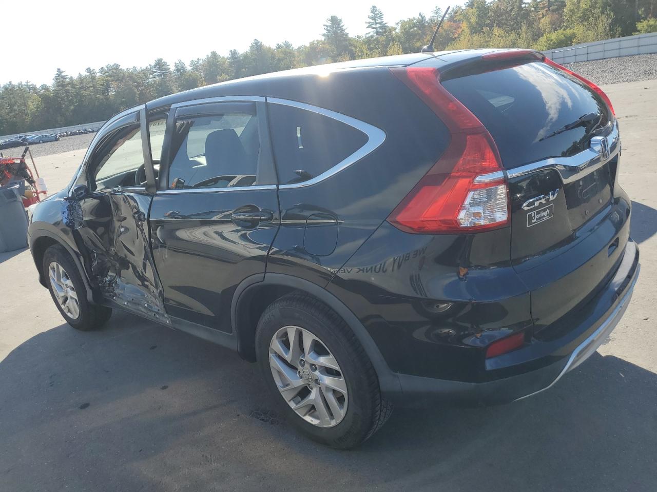 2015 Honda CR-V VIN 2HKRM4H52FH608357 Copart auction photo, side damage thumbnail 2