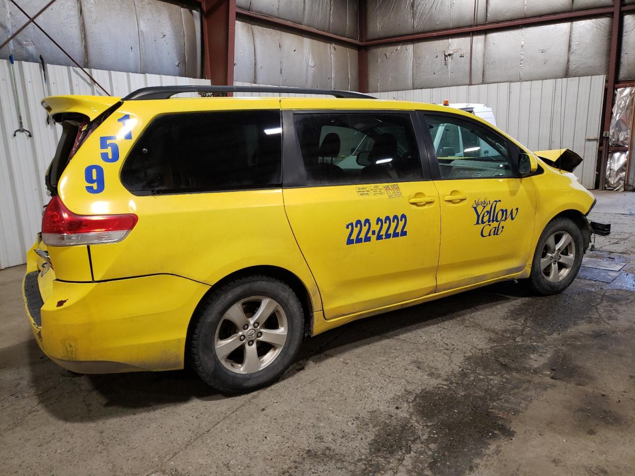 2014 Toyota Sienna VIN 5TDKK3DC4ES456273 Copart auction photo, front end / rear end damage thumbnail 3