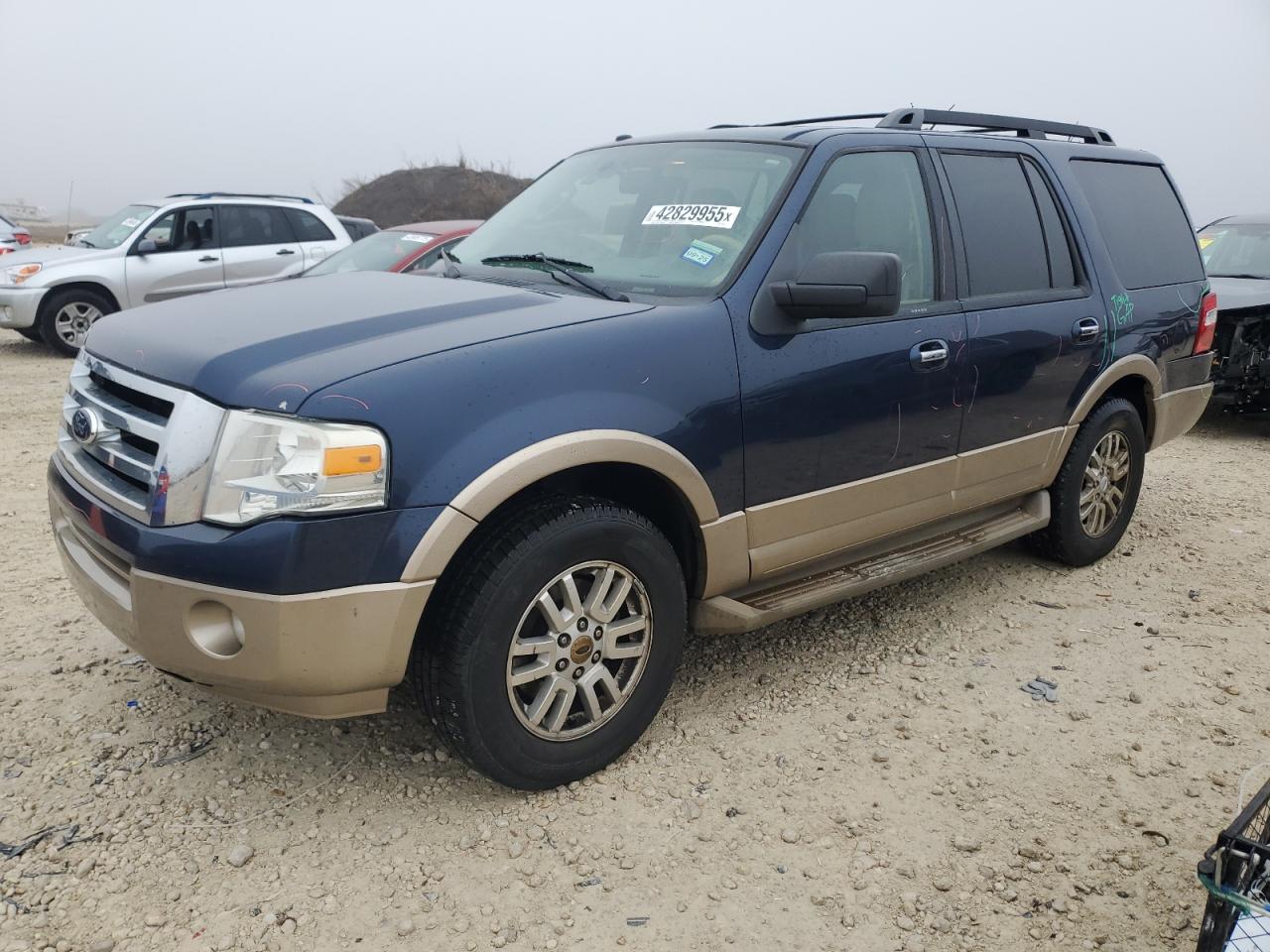 2013 Ford Expedition VIN 1FMJU1H50DEF24705