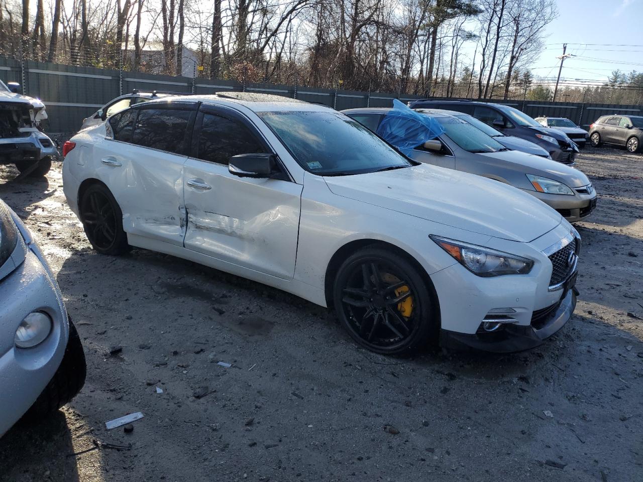 2015 Infiniti Q50 VIN JN1BV7AR9FM402510 Copart auction photo, side / minor dent/scratches damage thumbnail 4