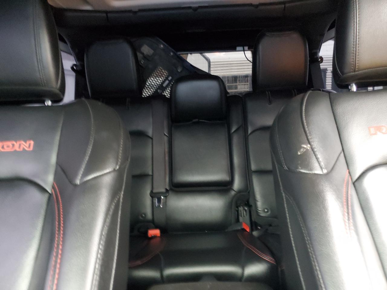 2018 Jeep Wrangler VIN 1C4HJXFG3JW307268 Copart auction photo, front end damage thumbnail 10