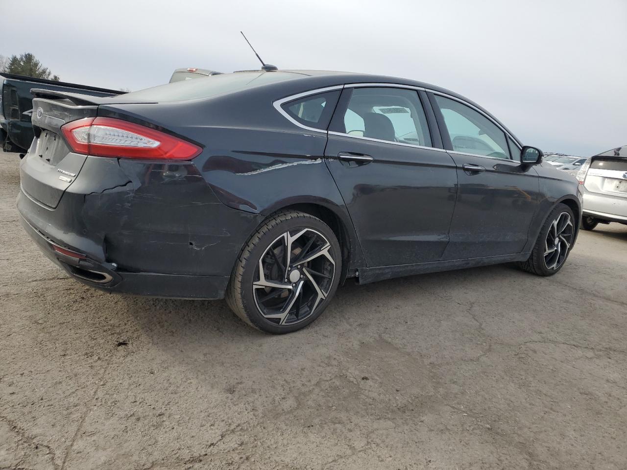 2013 Ford Fusion VIN 3FA6P0D90DR252146 Copart auction photo, side / undercarriage damage thumbnail 3