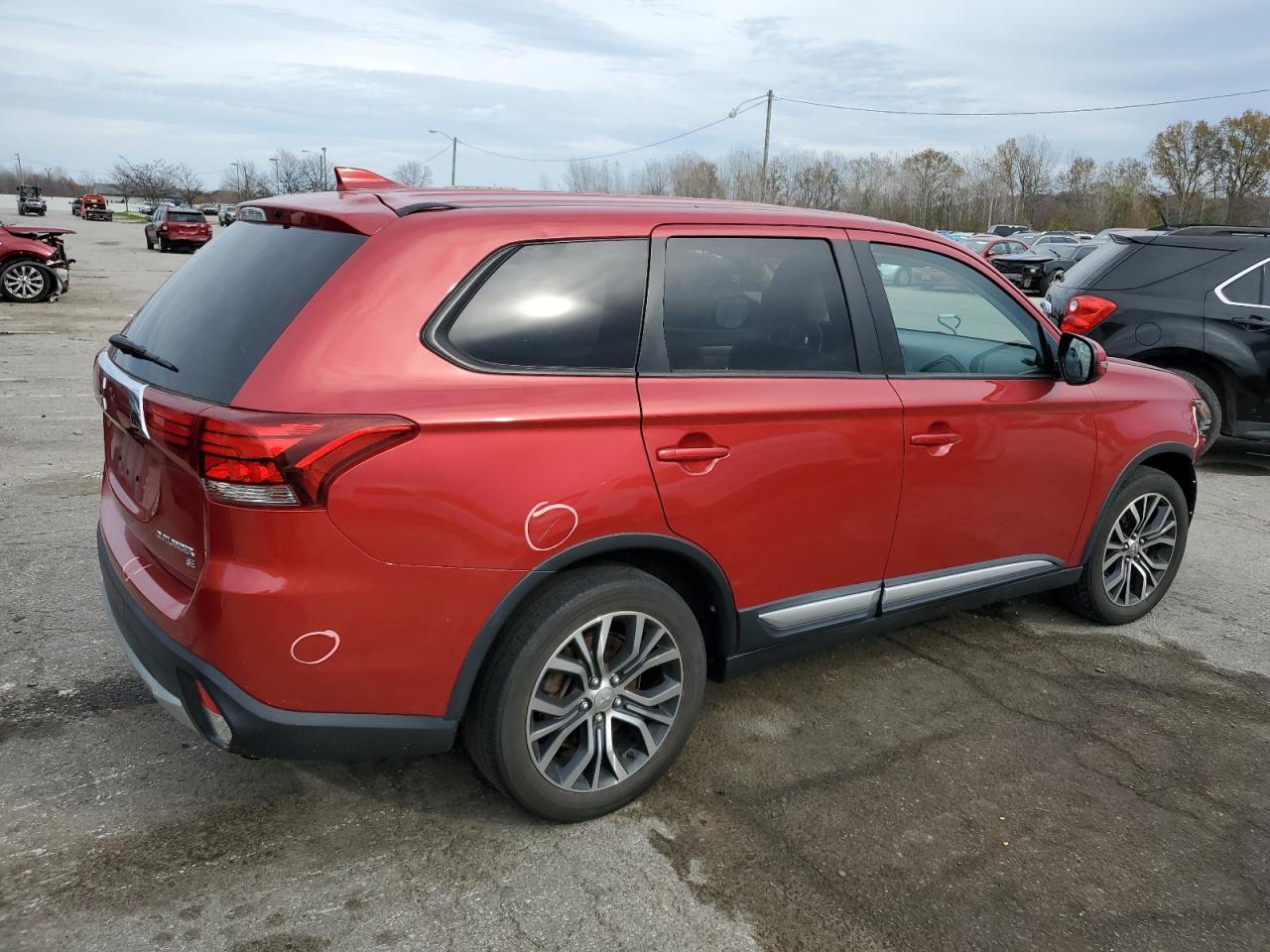 2018 Mitsubishi Outlander VIN JA4AD3A33JZ059697 Copart auction photo, front end / side damage thumbnail 3