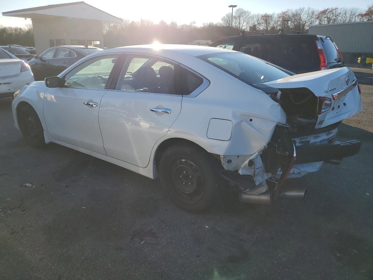 2016 Nissan Altima VIN 1N4AL3APXGN374305 Copart auction photo, rear end / minor dent/scratches damage thumbnail 2