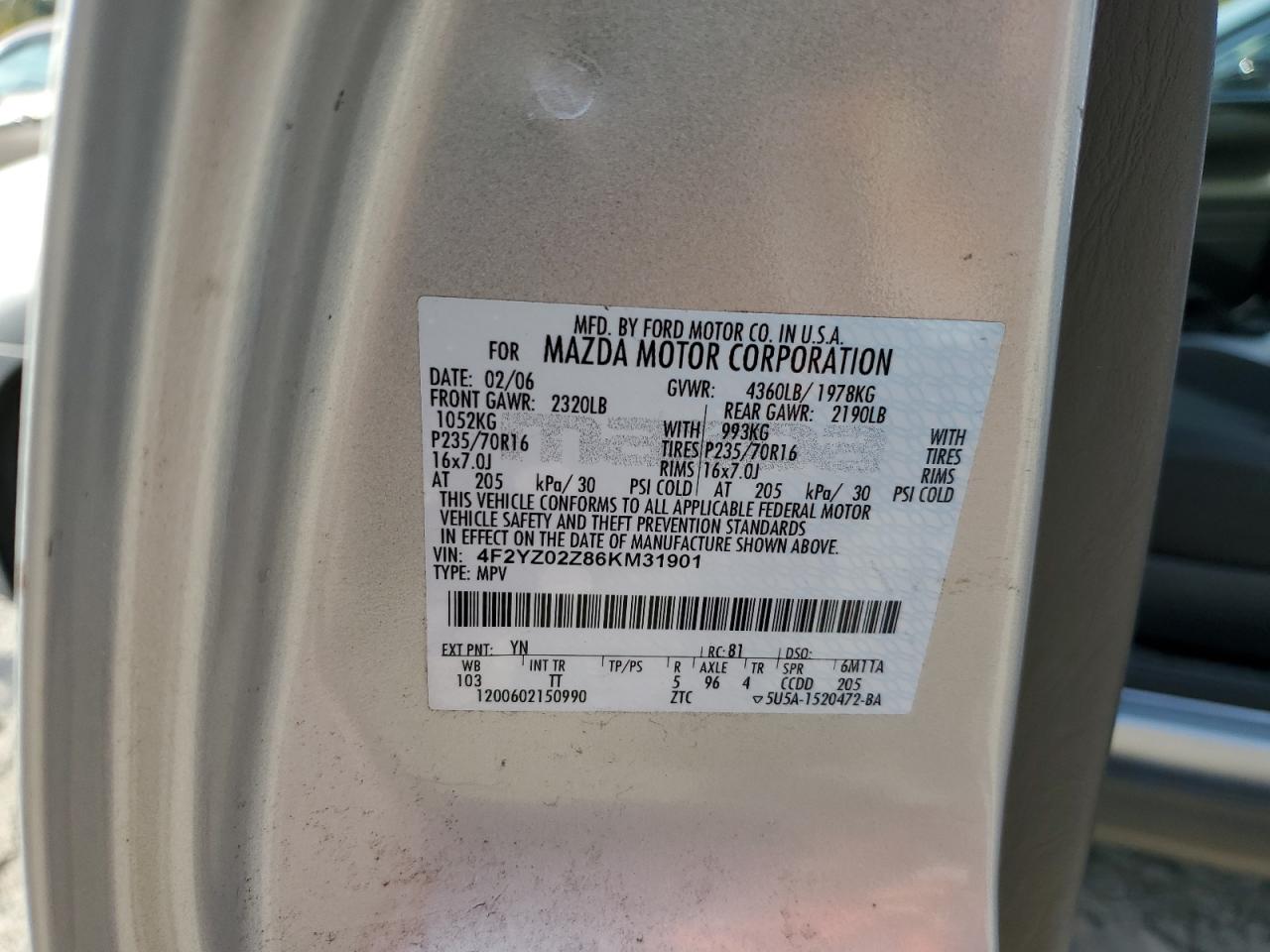 2006 Mazda Tribute VIN 4F2YZ02Z86KM31901 Copart auction photo, minor dent/scratches damage thumbnail 13