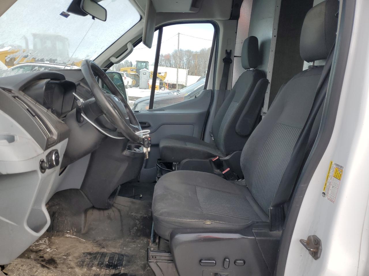 2018 Ford Transit VIN 1FTYR2XM6JKB47488 Copart auction photo, side / front end damage thumbnail 7