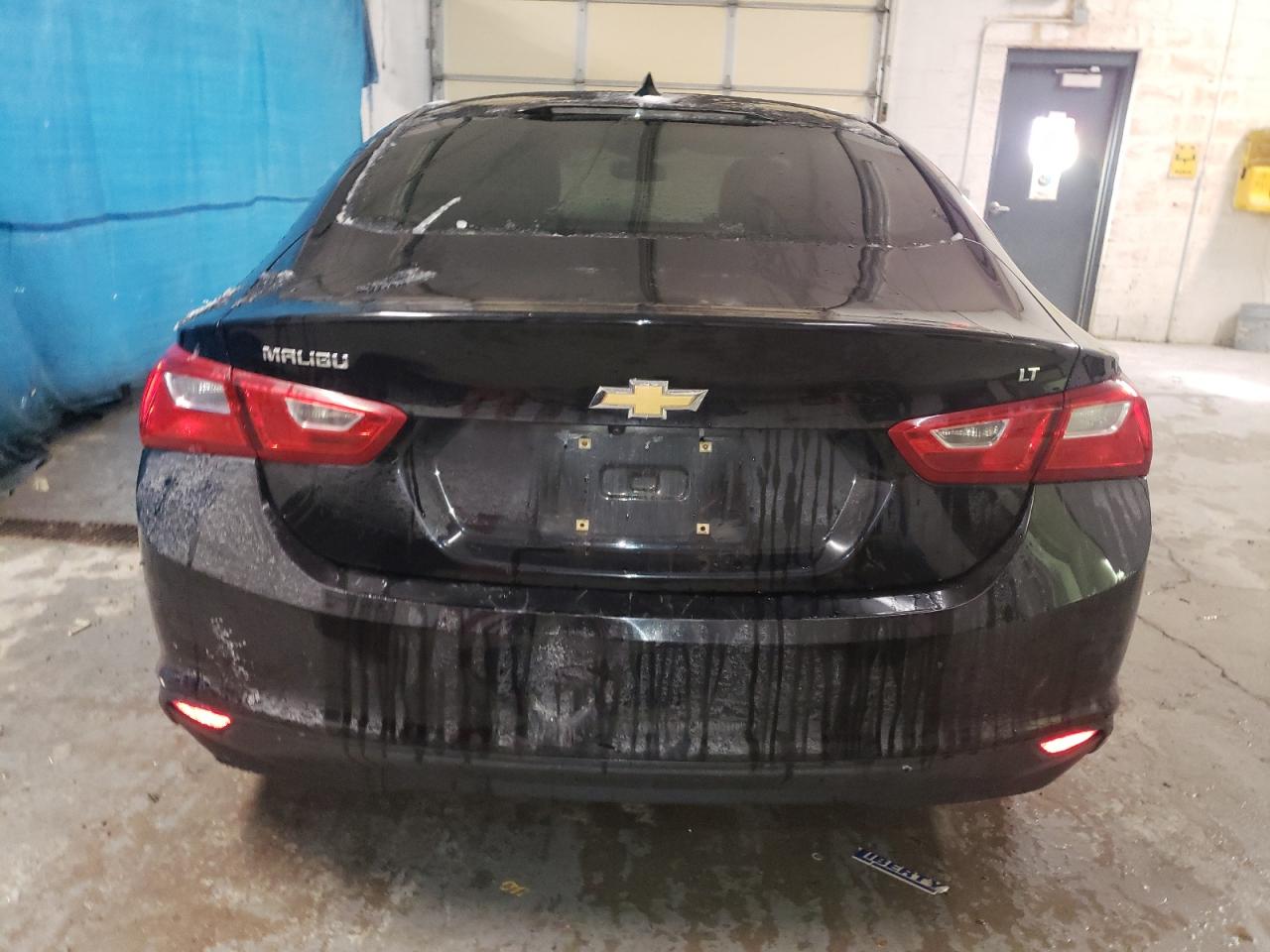2017 Chevrolet Malibu VIN 1G1ZE5ST4HF226587 Copart auction photo, side / front end damage thumbnail 6