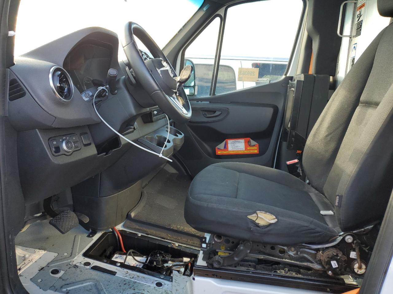 2023 Mercedes-Benz Sprinter VIN W1Y4KCHY9PT145789 Copart auction photo, front end damage thumbnail 7