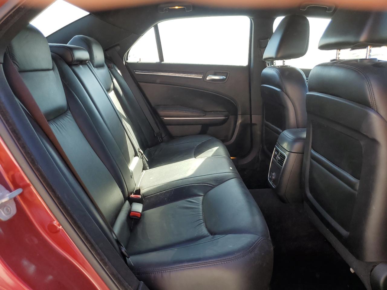 2011 Chrysler 300 VIN 2C3CA5CG7BH533045 Copart auction photo, front end / minor dent/scratches damage thumbnail 10
