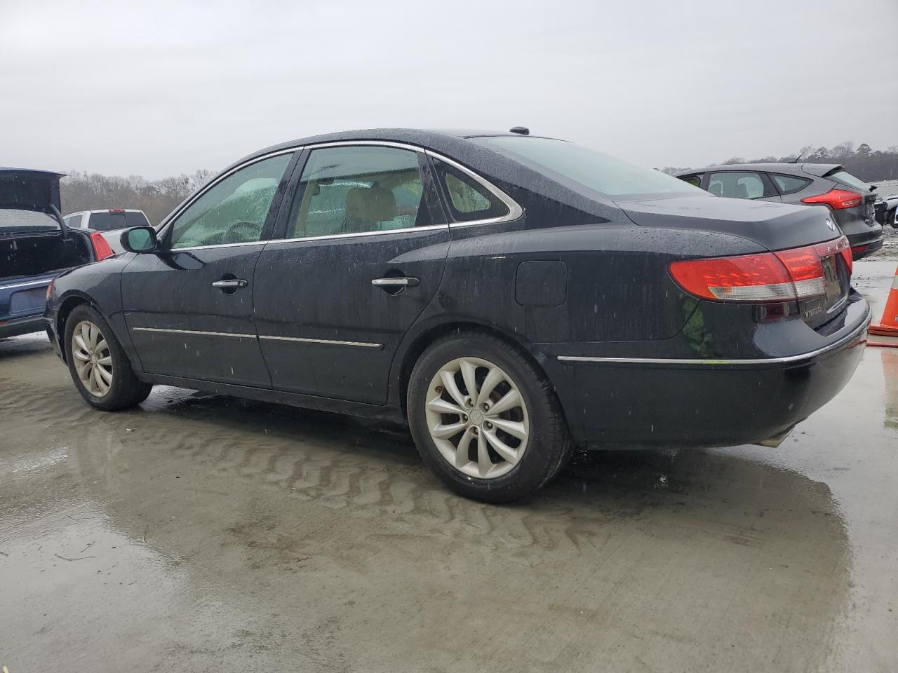 2007 Hyundai Azera VIN KMHFC46F17A231820 Copart auction photo, rear end / side damage thumbnail 2