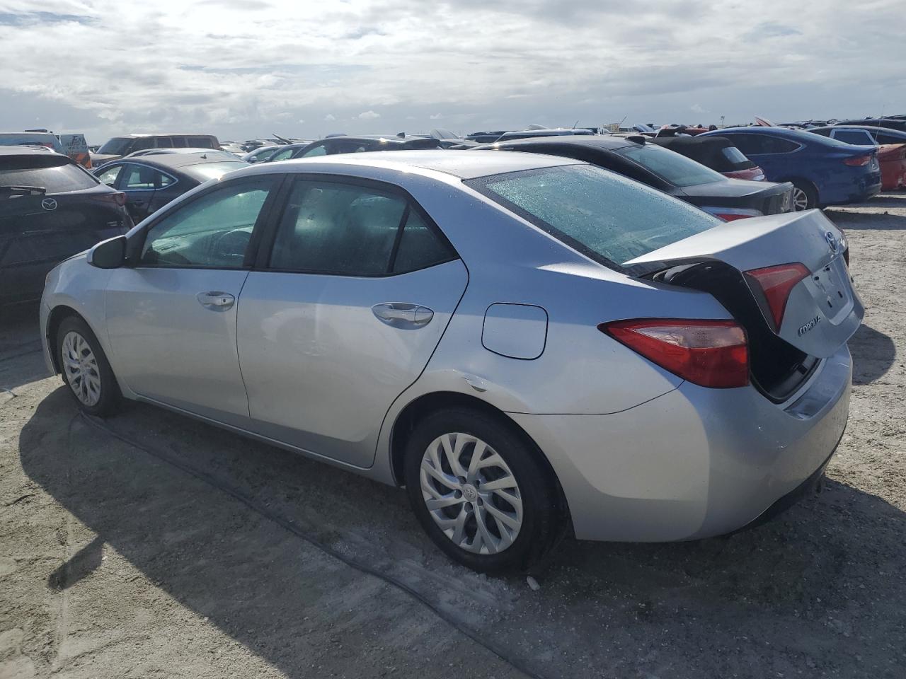 2018 Toyota Corolla VIN 2T1BURHE2JC004818 Copart auction photo, water/flood damage thumbnail 2