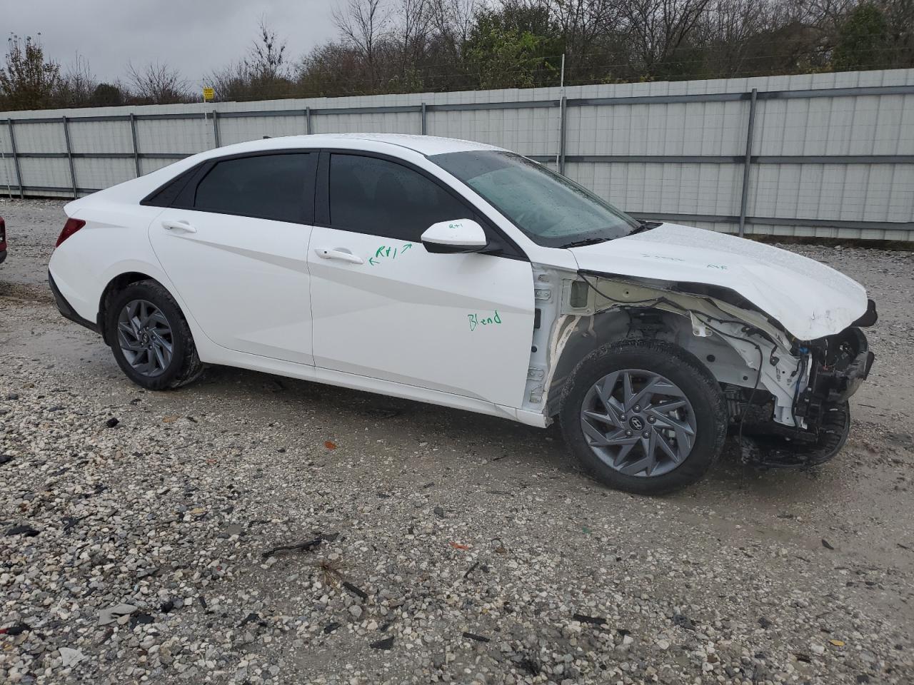 2024 Hyundai Elantra VIN KMHLM4DGXRU812214 Copart auction photo, front end damage thumbnail 4