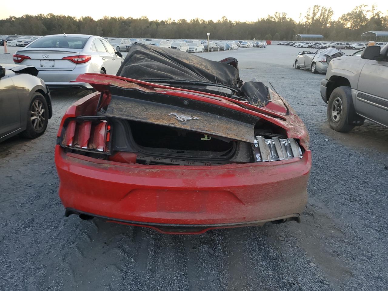2017 Ford Mustang VIN 1FATP8UH7H5278826 Copart auction photo, top/roof damage thumbnail 6
