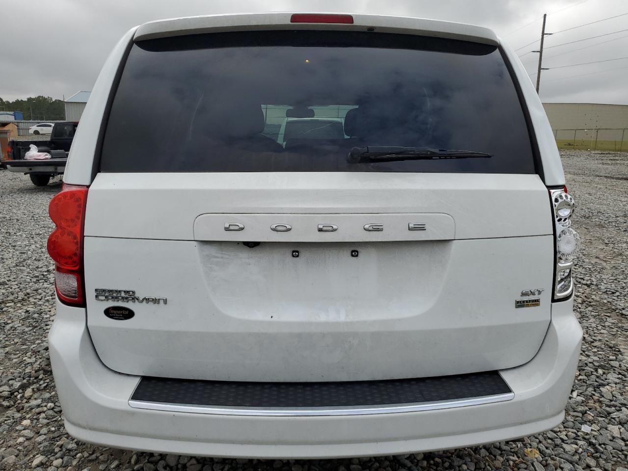 2019 Dodge Caravan VIN 2C4RDGCG1KR512081 Copart auction photo, front end / top/roof damage thumbnail 6