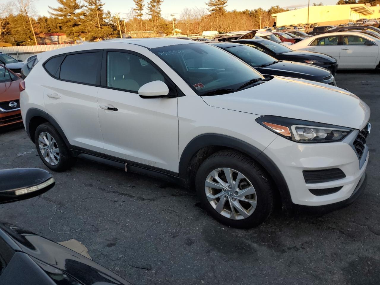2019 Hyundai Tucson VIN KM8J2CA47KU008699 Copart auction photo, all over damage thumbnail 4