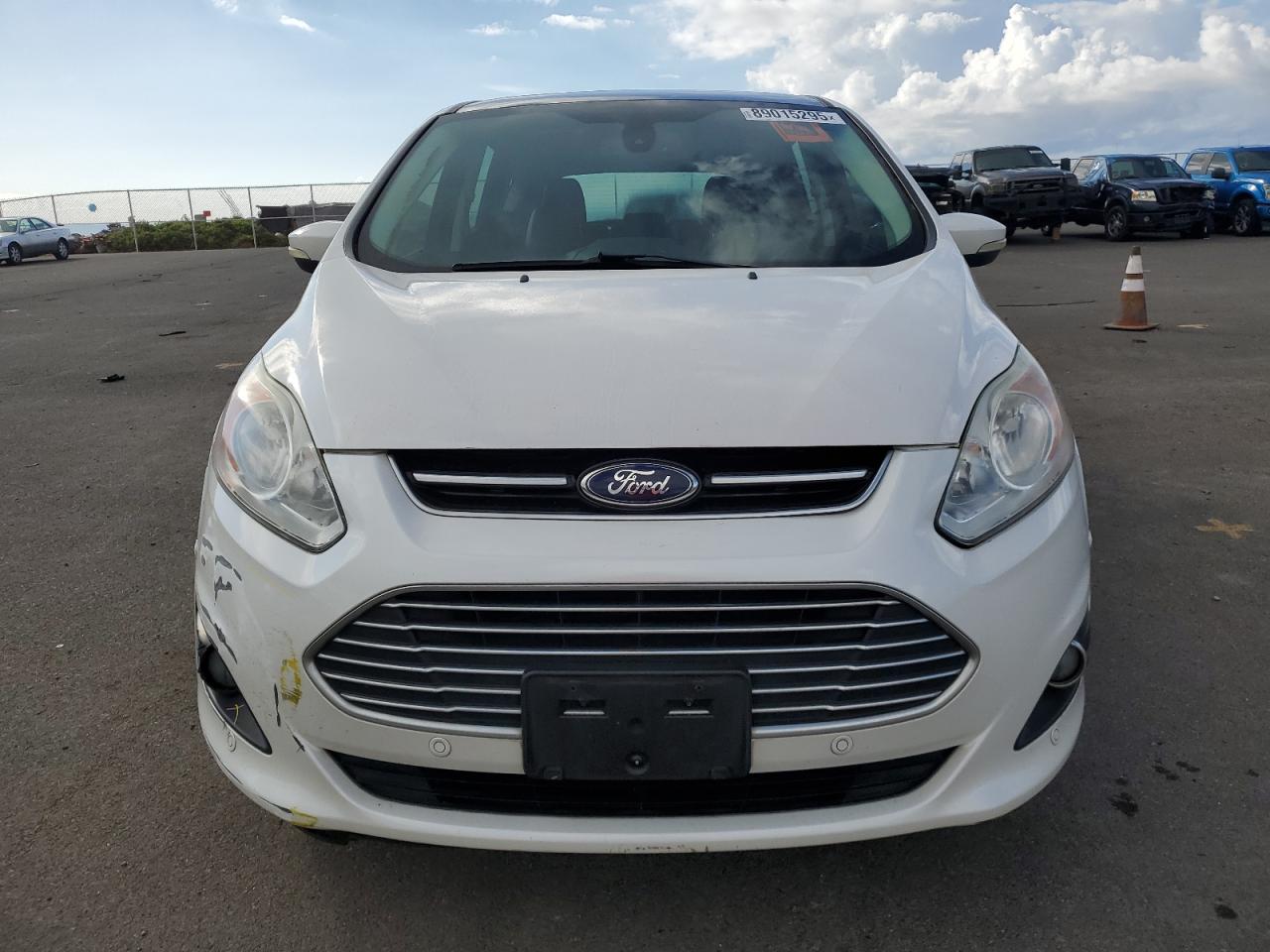 2016 Ford C-MAX VIN 1FADP5CU0GL111784 Copart auction photo, front end / rear end damage thumbnail 5