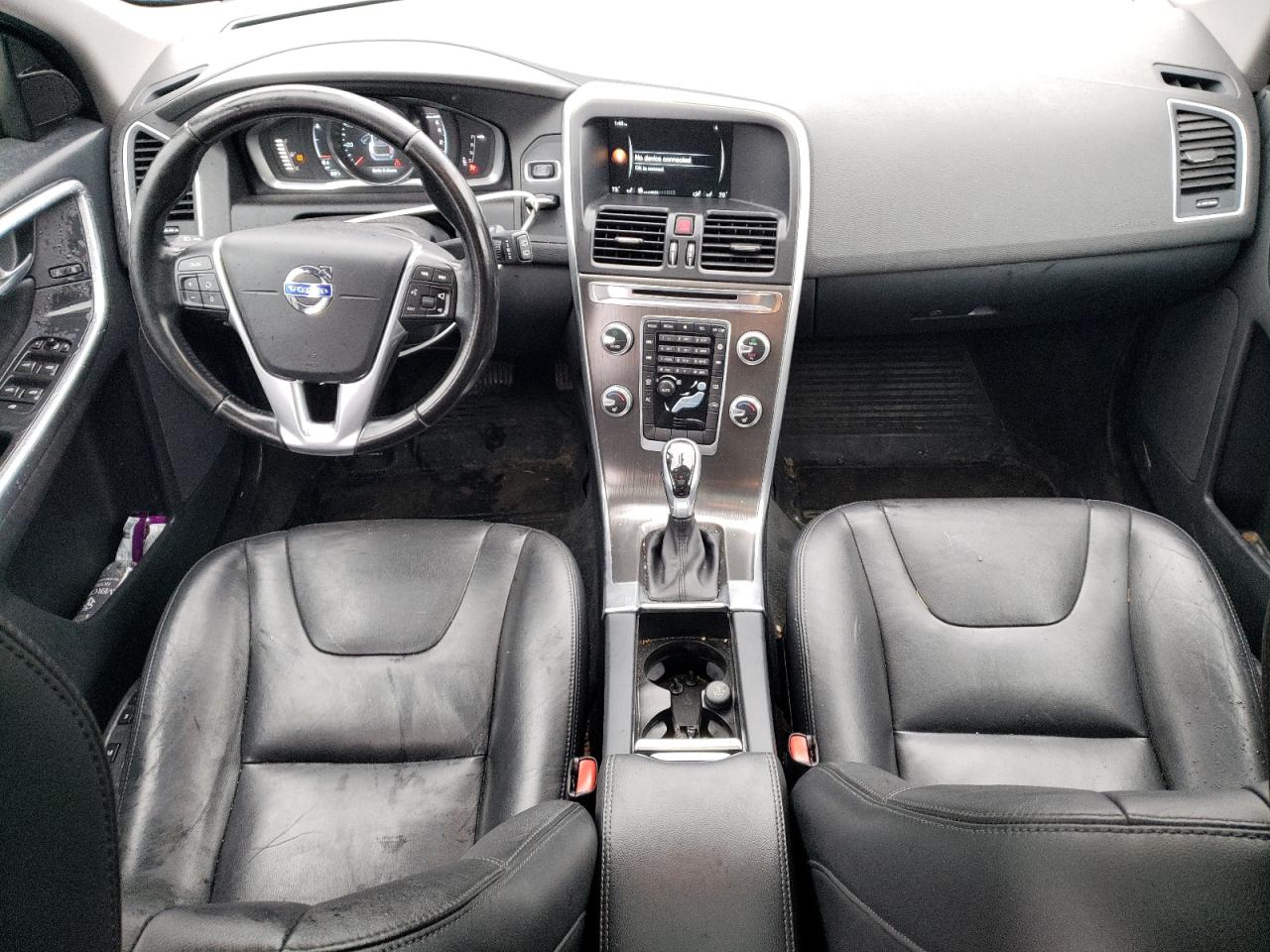 2016 Volvo XC60 VIN YV4612RK7G2795910 Copart auction photo, front end damage thumbnail 8