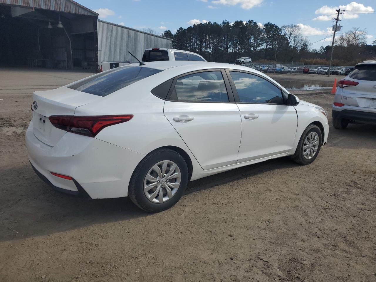 2018 Hyundai Accent VIN 3KPC24A34JE022227 Copart auction photo, minor dent/scratches damage thumbnail 3